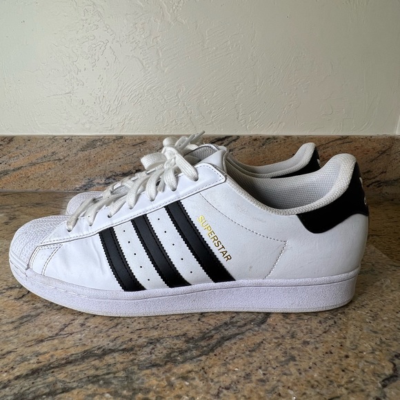 Adidas Superstar - Picture 2 of 7